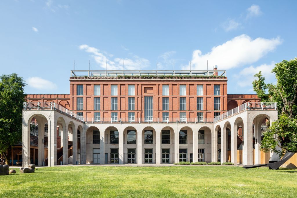 Facciata del Palazzo della Triennale Milano - Fotografia di Gianluca Di Ioia